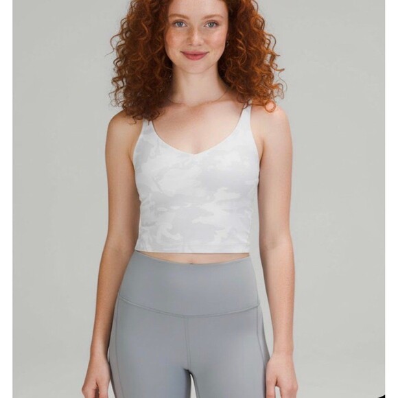 Lululemon Lululemon Align Tank
Incognito Camo Alpine White Multi - Size 0 - Picture 1 of 4